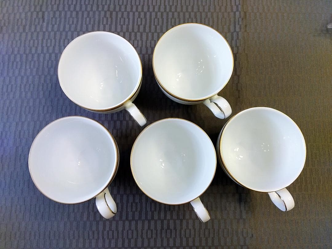 新品　美品　ノリタケ　食器　カップ＆ソーサー　プレート　カトラリー　20点セット