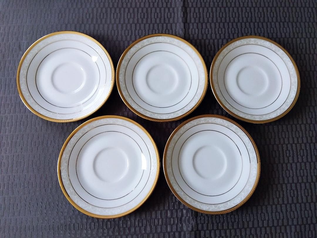 新品　美品　ノリタケ　食器　カップ＆ソーサー　プレート　カトラリー　20点セット