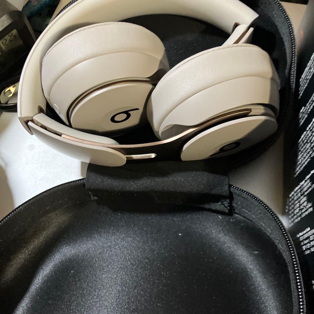 ナ*ノ様 Beats SOLO PRO ワイヤレスヘッドホン