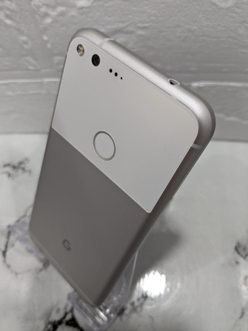 2【白】★特価★Google Pixel XL初代 128GB（日本未発売）