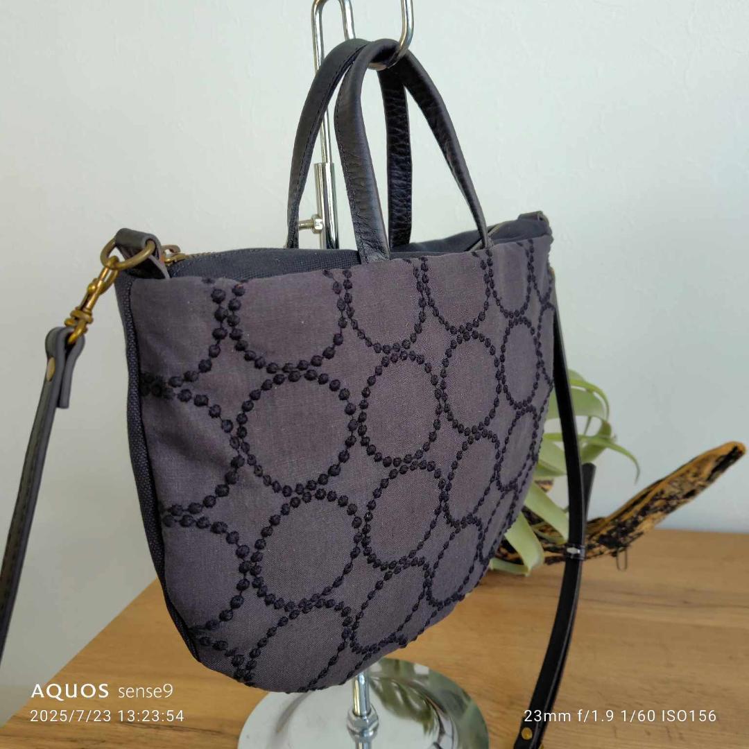 猫美様/2025tambourineタンバリンチャコール/ラウンドショル