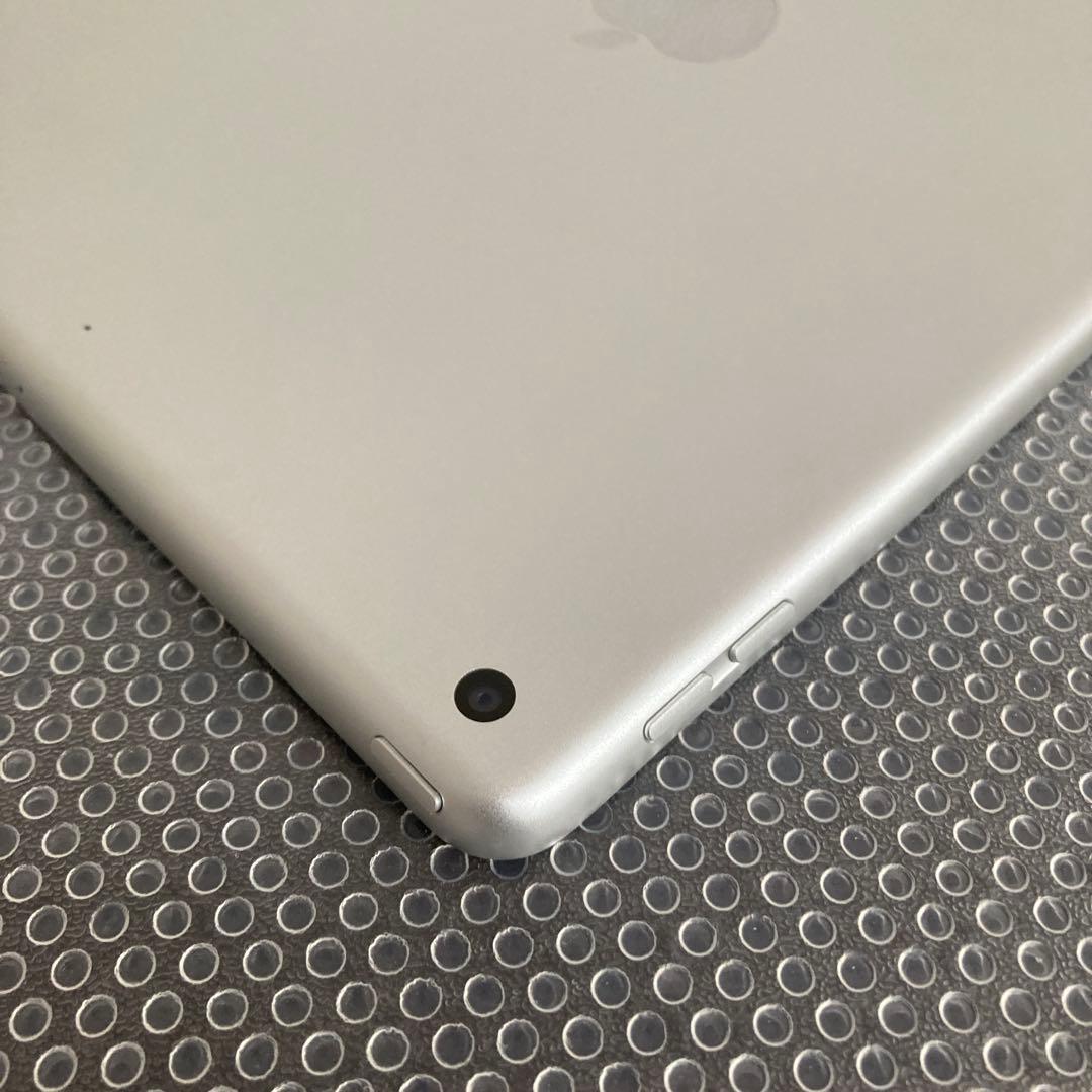 1101【早い者勝ち】電池ほぼ新品☆iPad7第7世代32GB WIFIモデル☆