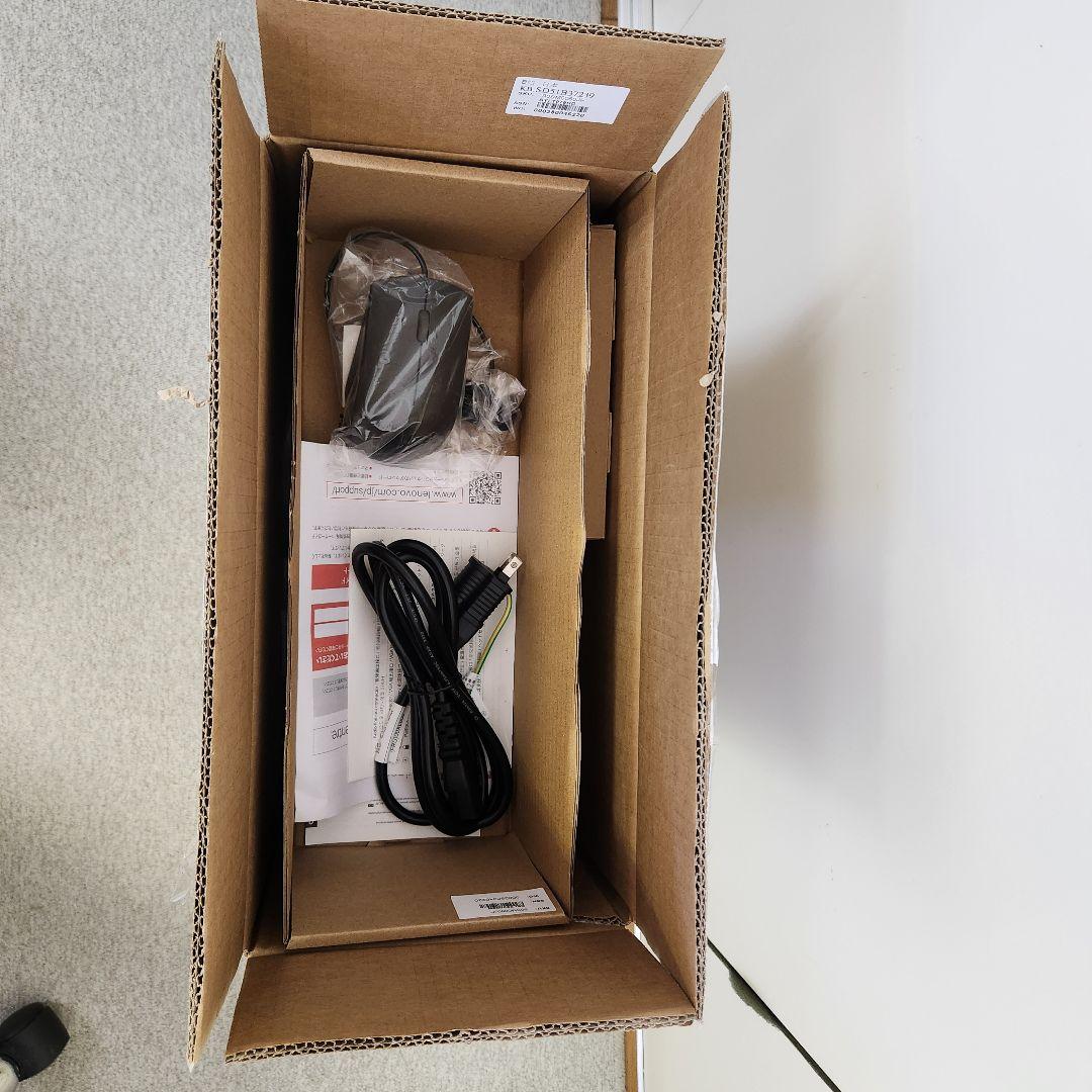 レノボ　デスクトップ(新品)値下相談可能です。