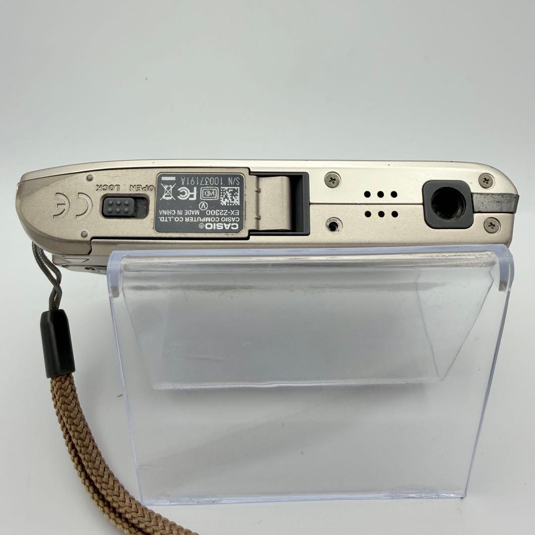 CASIO EXILIM EX-Z2300 コンデジ　ゴールド　 ジャンク