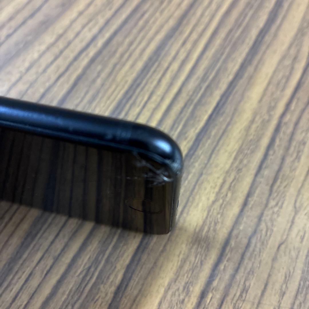 iPhone SE (第2世代) 128GB 本体 画面ひび割れあり