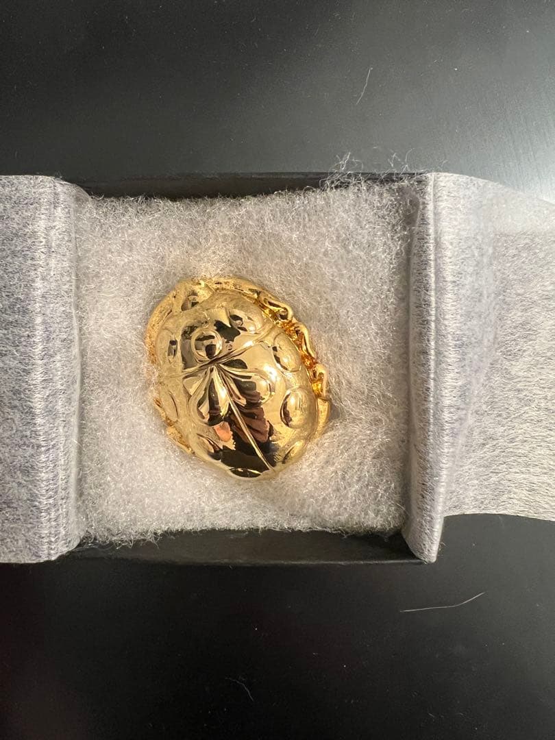 2個セット ジョジョ×ULTRA-VIOLENCE てんとう虫ブローチ 未使用