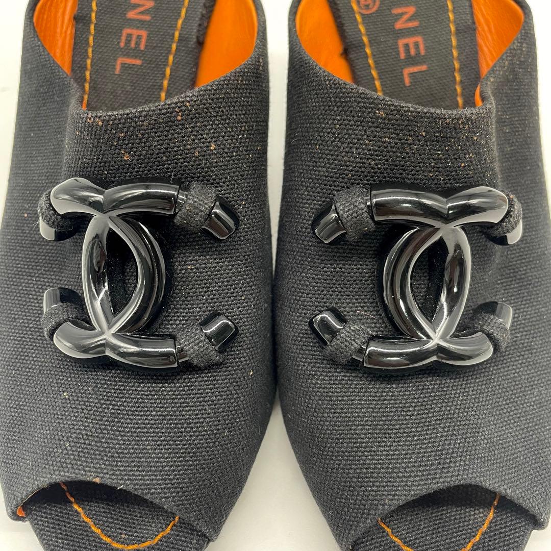 シャネル サンダル ミュール ココマーク キャンバス ブラック オレンジ 24㎝