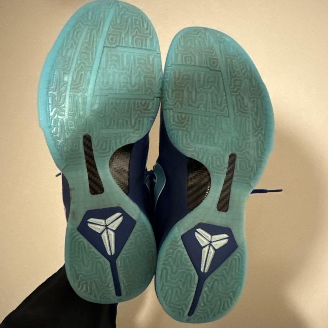 kobe5 5回使用　32cm Stockxで購入