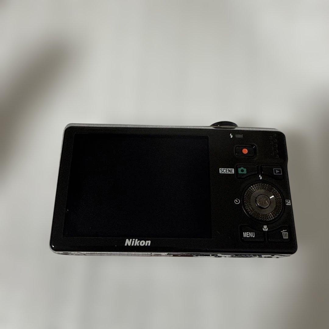❗️激安価格❗️デジカメ　本体　Nikon Coolpix S6000