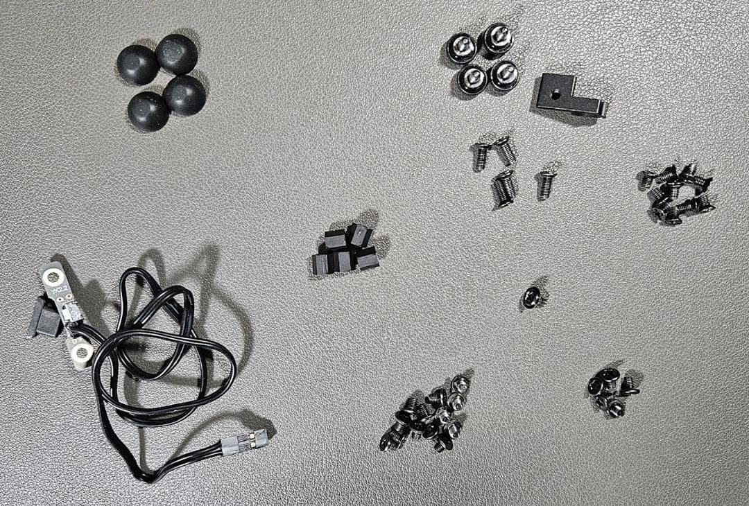 希少 Formd T1 Reference Titanium itx pcケース