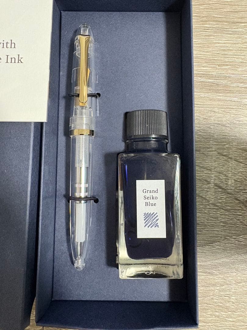 Grand Seiko 万年筆とブルーインクセット