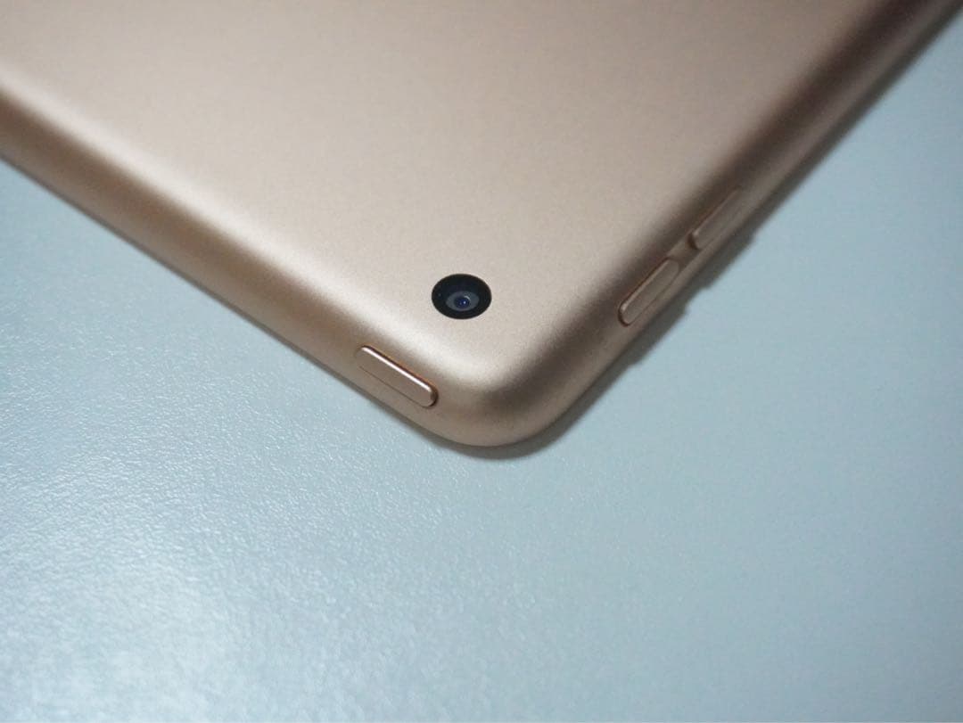 Apple iPad (第7世代/128GB/87%/pen付）