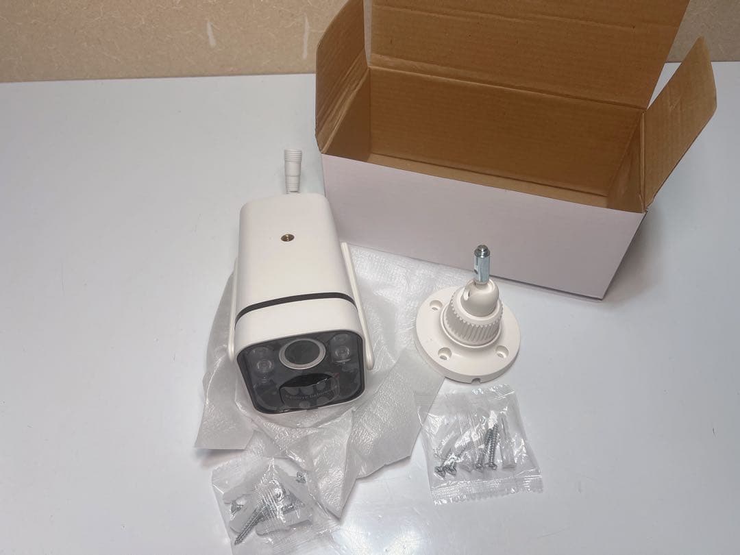 太陽光発電によるワイヤレスホームセキュリティカメラシステム