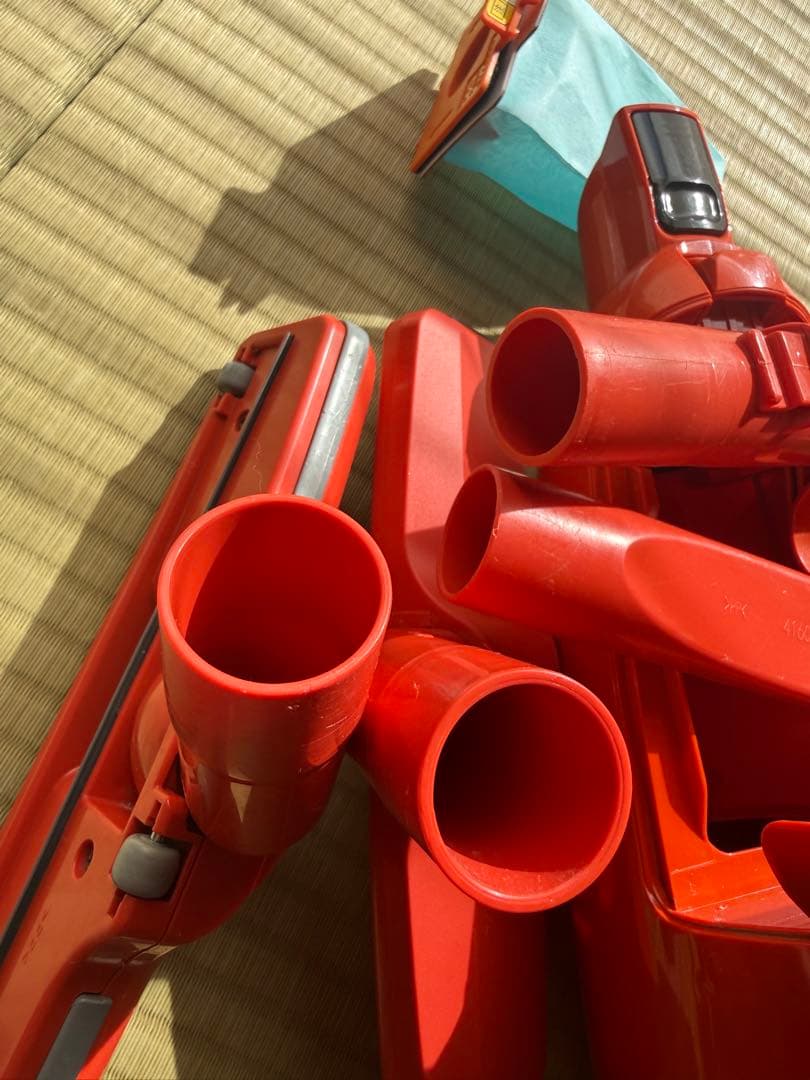 マキタ makita 充電式クリーナー ターボ60 CL113FD