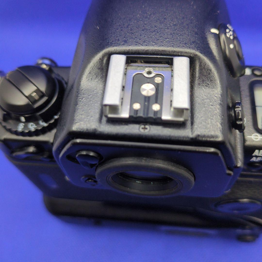 ニコンF5ボディ本体、レンズ3種