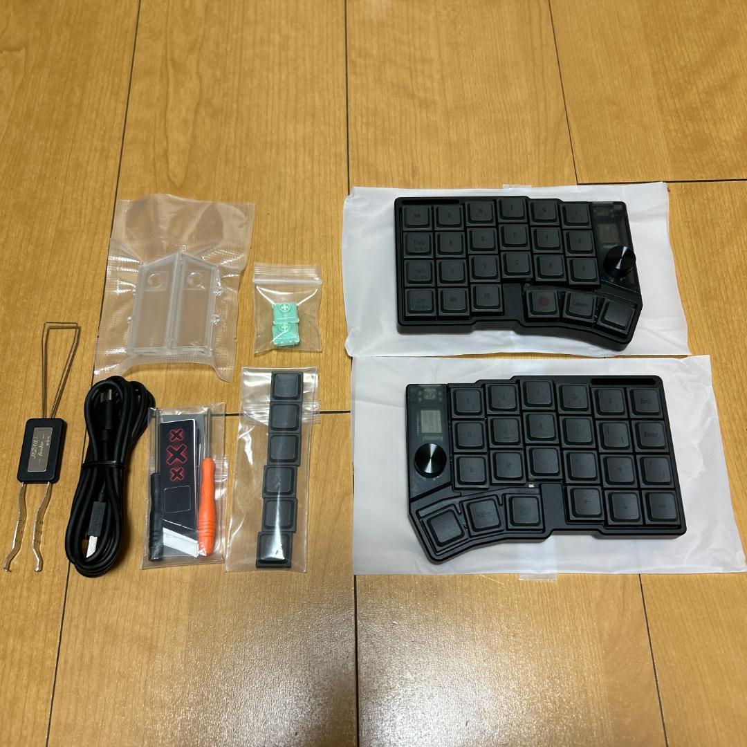 お*。様 Cornix LP 無線分割キーボード(New Black)