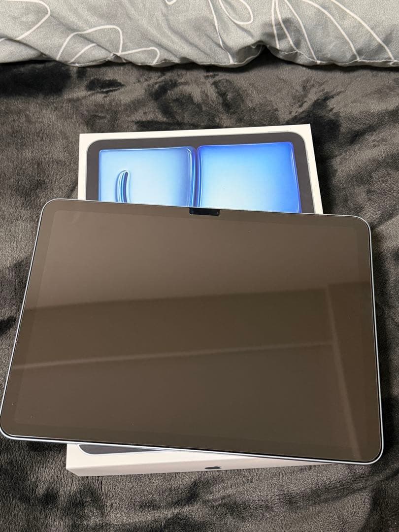 Apple iPad Air 11 inch (M3) ブルー