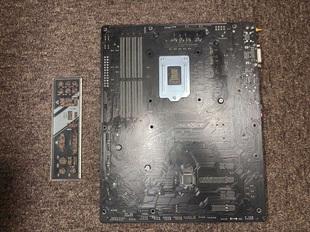 ASRock Z370 extreme4 ATXマザーボード M.2wifi付き