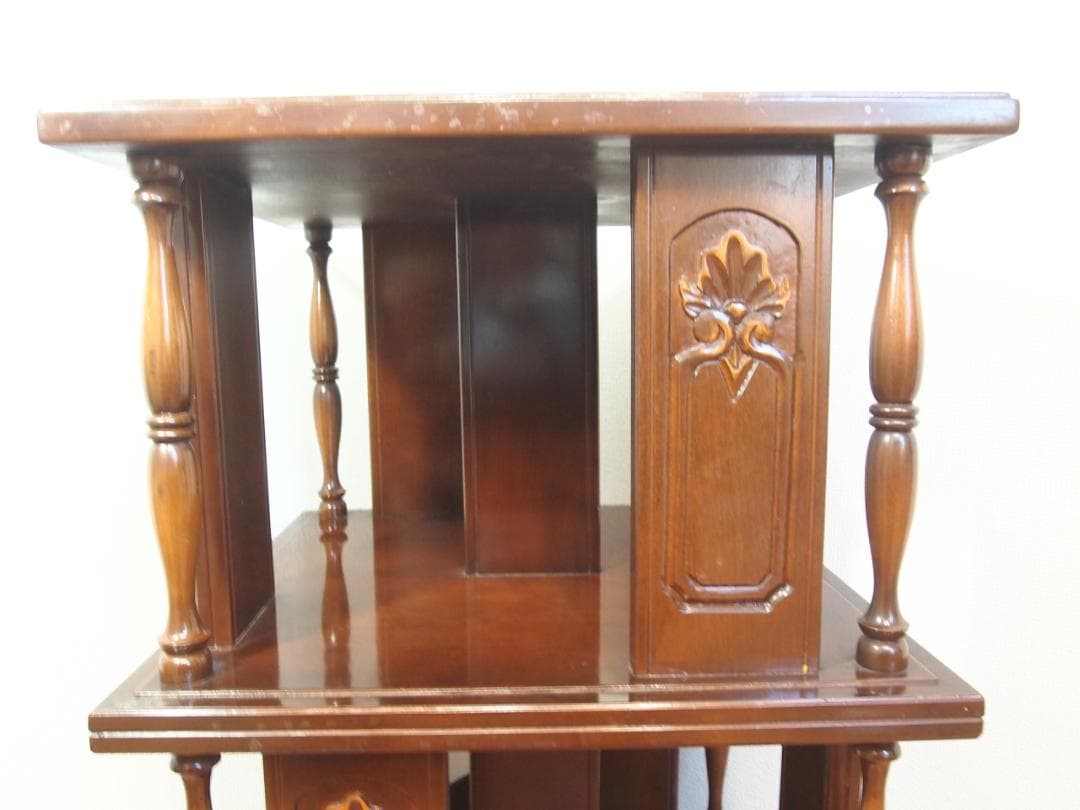 【良品】徳田家具 TOKUDA アンティーク調 キャスター付ブックスタンド/本棚