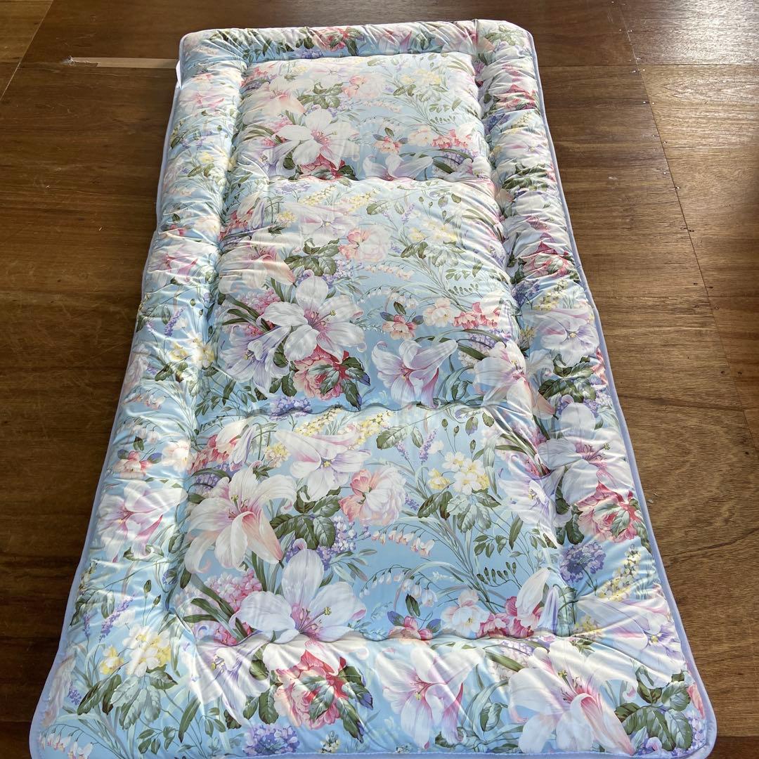 Le Rose 新品　未使用　敷布団　シングル　3枚