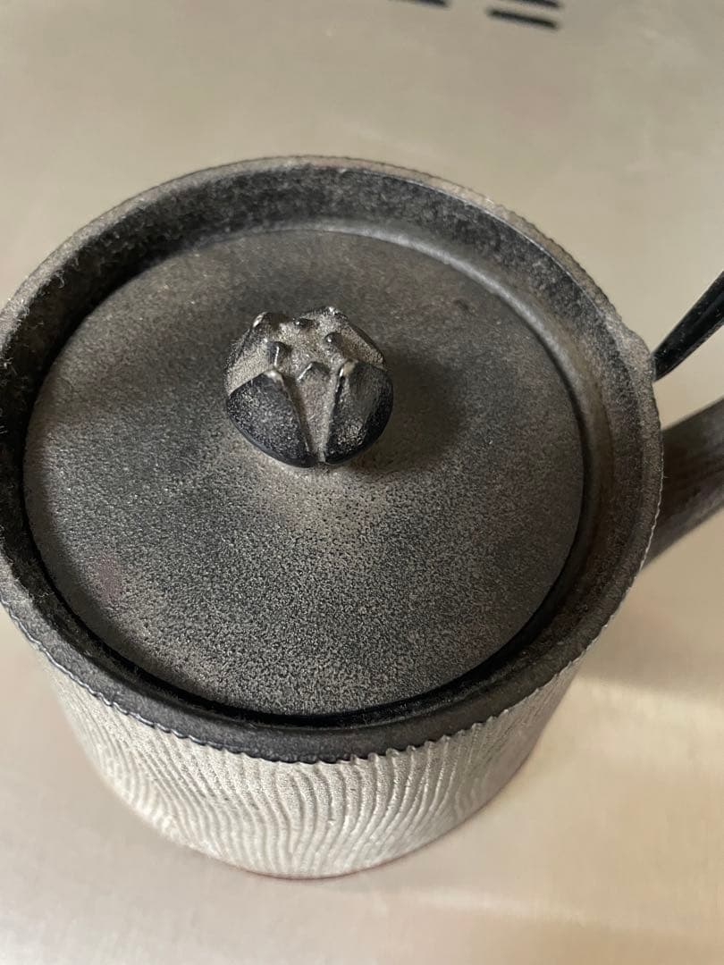 南部鉄器　花つぼみ＆木目模様