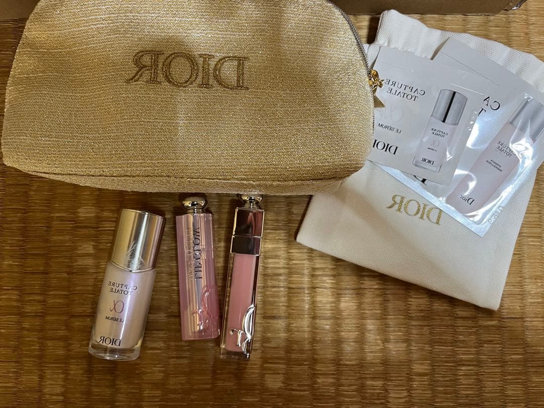 CHRISTIAN DIOR ホリデー オファー2024