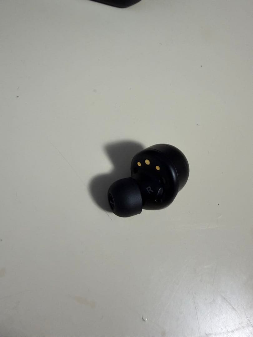 Technics AZ100 ワイヤレスイヤホン　ケース　右耳