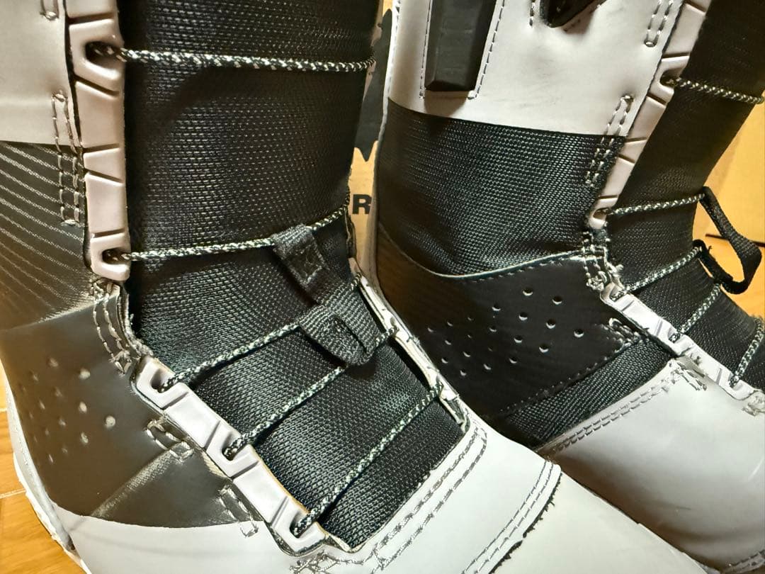 BURTON Ion Wide Speedzone サイズ25.5