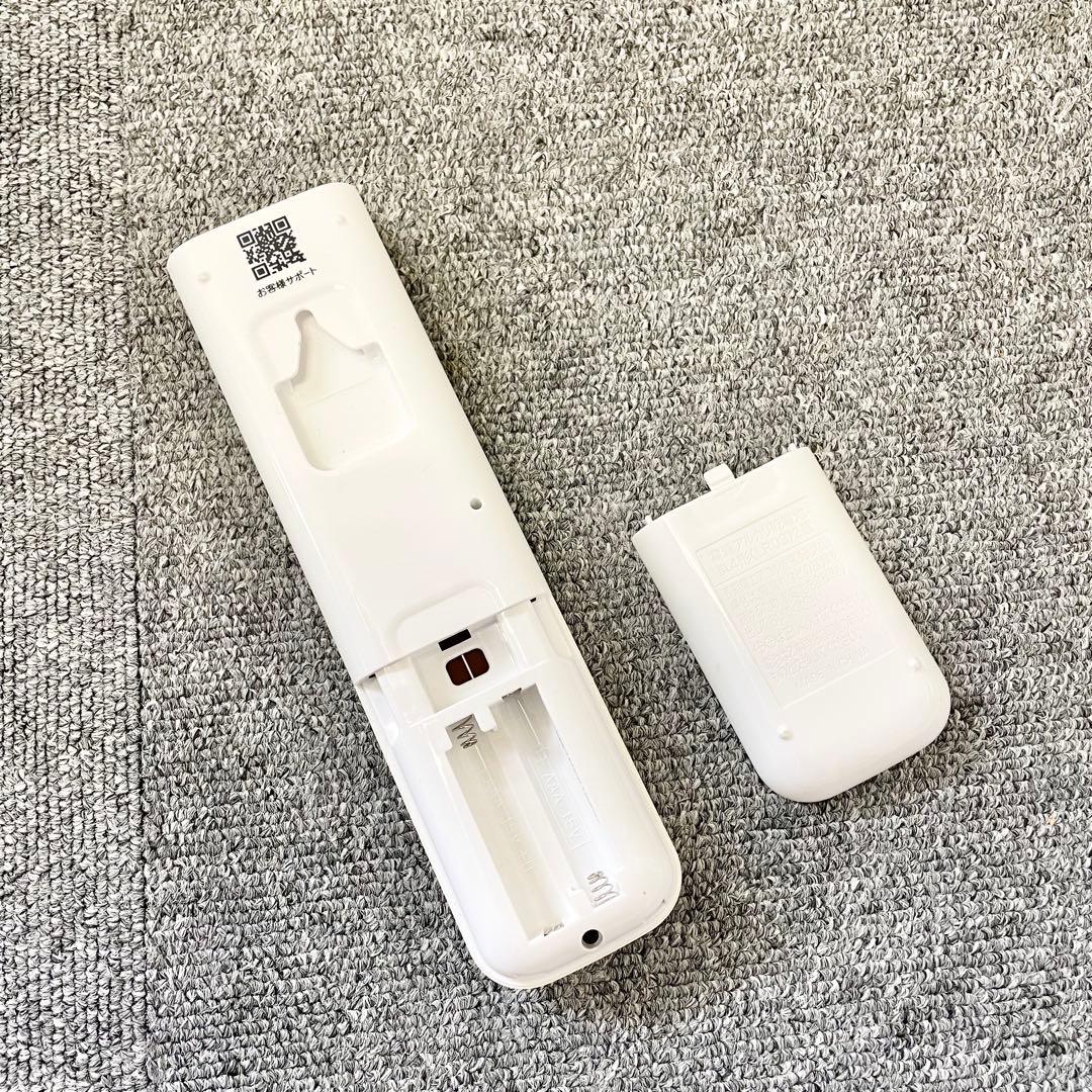 ダイキン工業株式会社　２０２１年製 AN22YESK-W