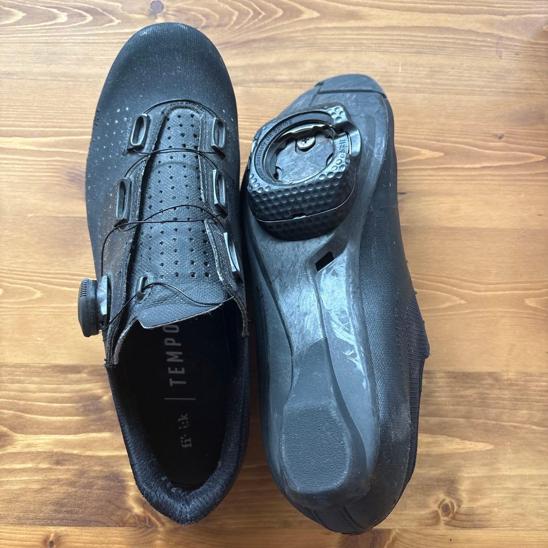 TEMPO ブラックサイクリングシューズ