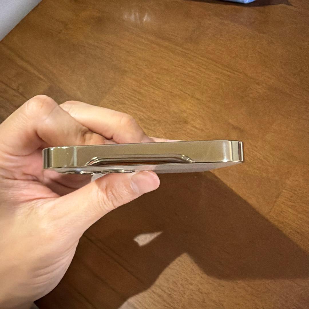 Apple iPhone 12 Pro ゴールド 本体(即購入可能)