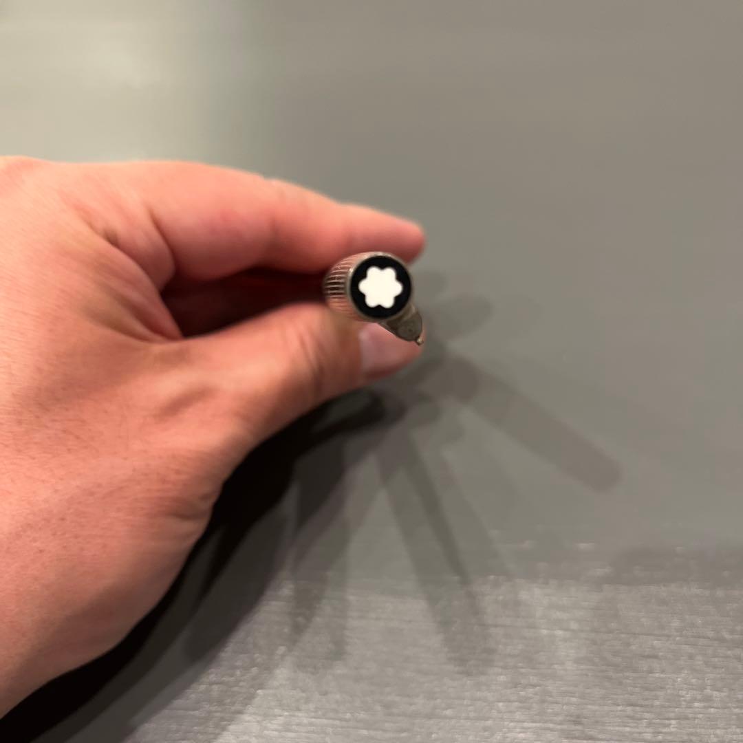 Montblanc ボールペン シルバー