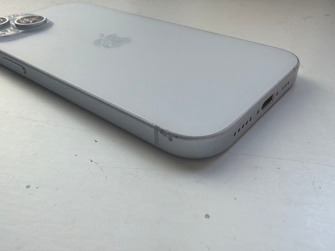 iPhone 15 ブルー 128GB SIMフリー 86% 手帳型ケース付き