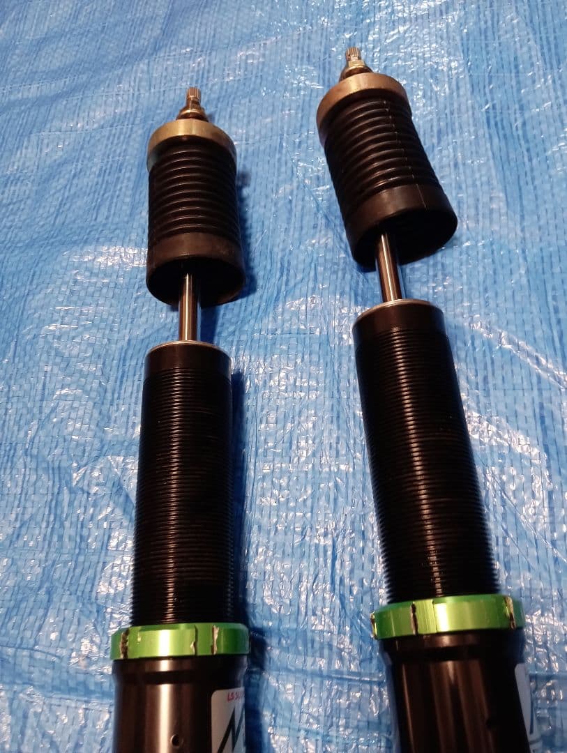 ★ダイハツイースla300s　車高調★ジャンク品/バネ４本、ベアリング付