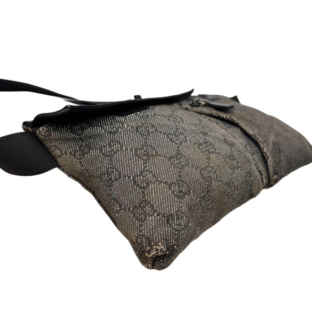 059 GUCCI ウエストポーチ ボディバッグ GGキャンバス g2