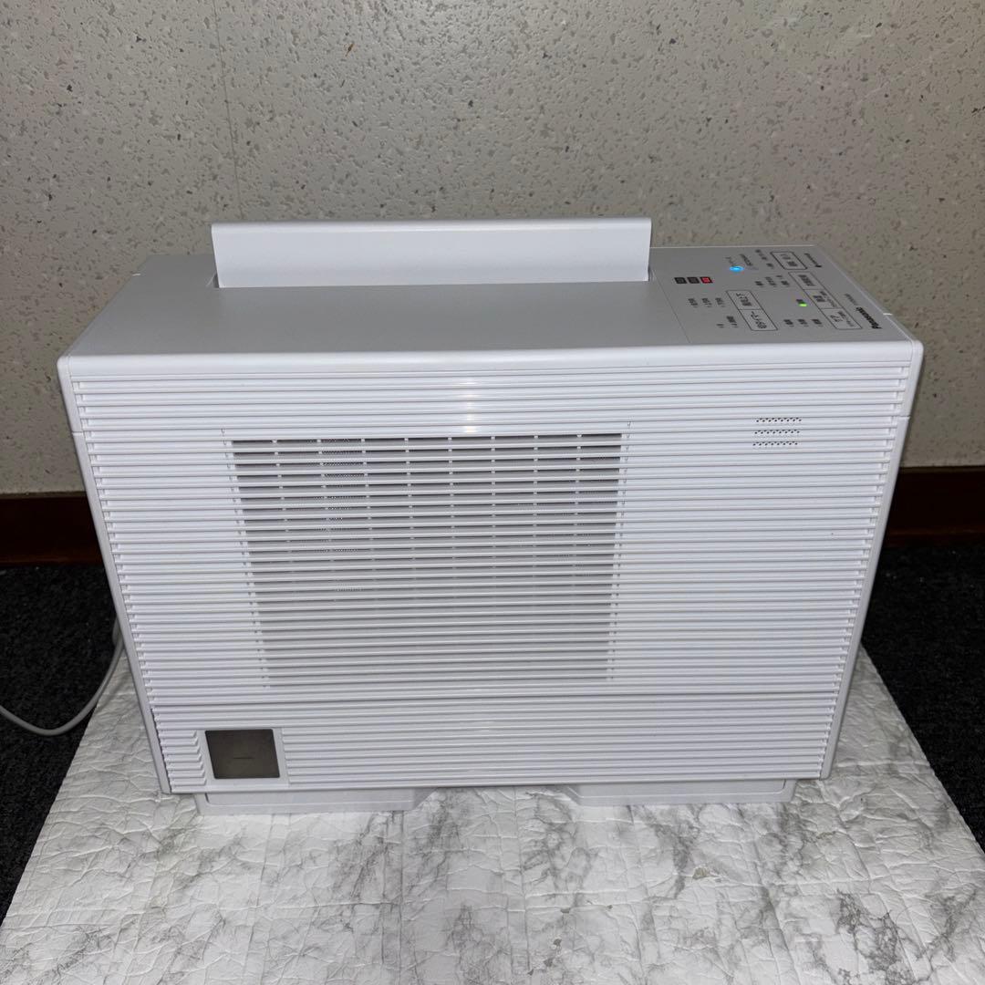 【2022年製】Panasonic衣類乾燥除湿機 F-YZVXJ60