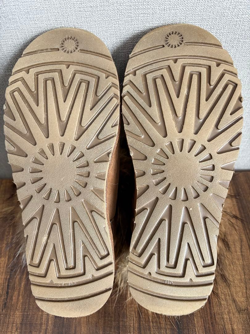 美品UGG Ciele AUSTRALIA アグハラコファームートン24cm