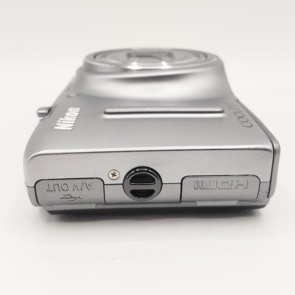 ★箱付★ Nikon COOLPIX S9500 シルバー コンデジ カメラ