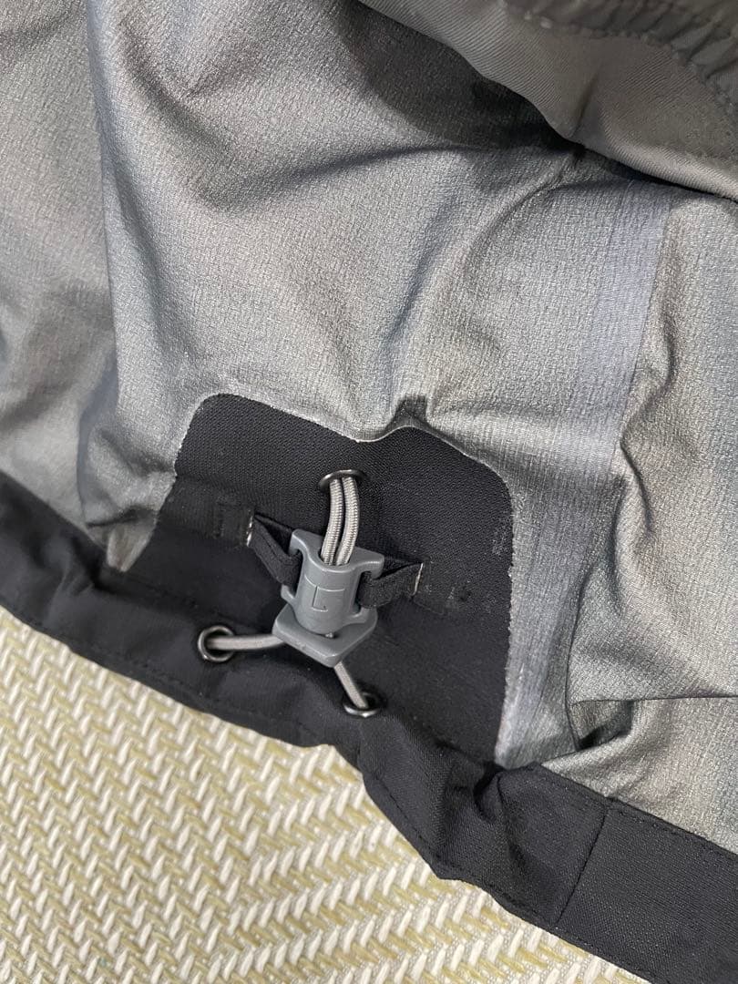 美品 スノボー BURTON ブラック ウェア スキー