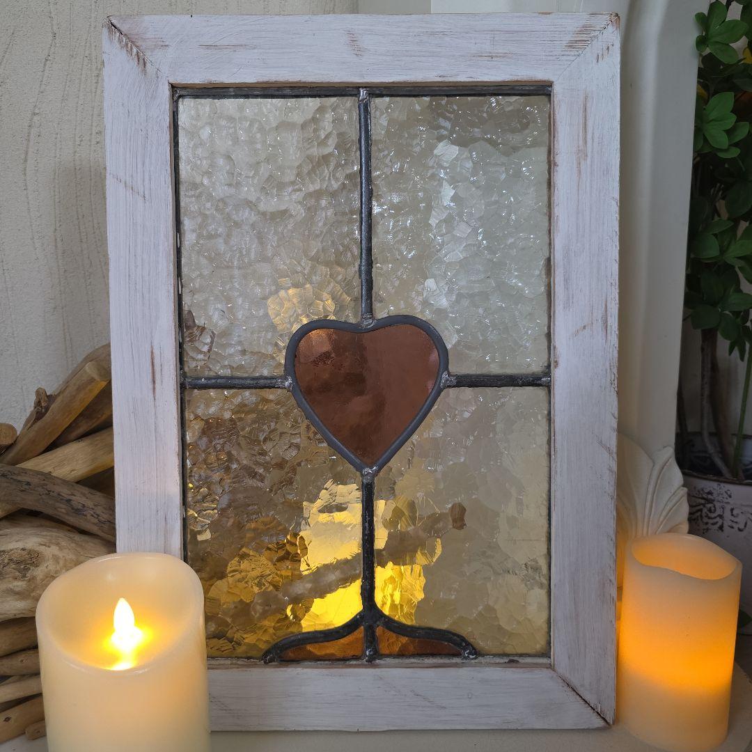 イギリスアンティーク　ステンドグラス　教会　波ガラス　ハート模様