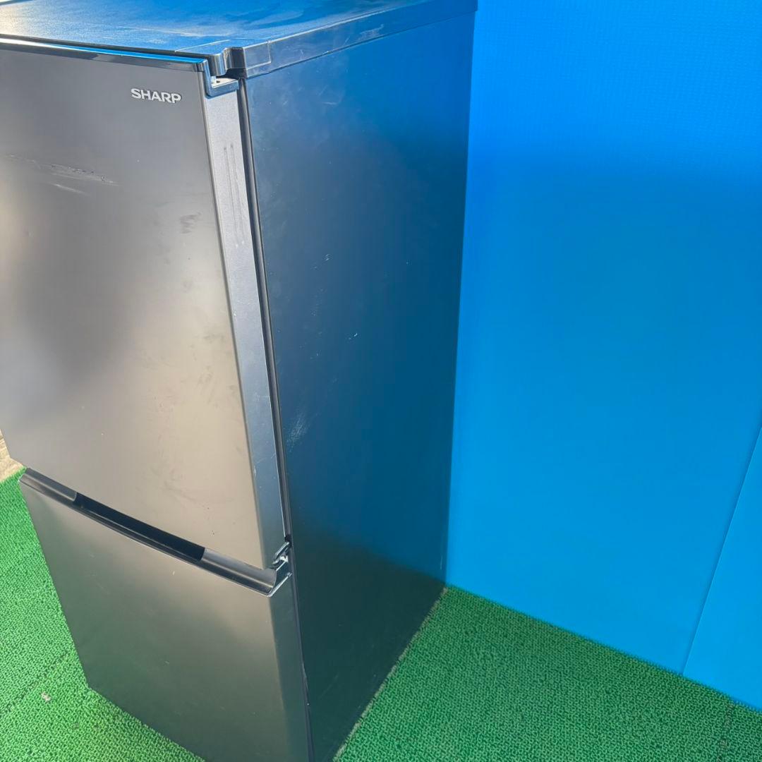 762 マッドブラック　付け替えどっちもドア　冷蔵庫　小型 一人暮らし　極美品