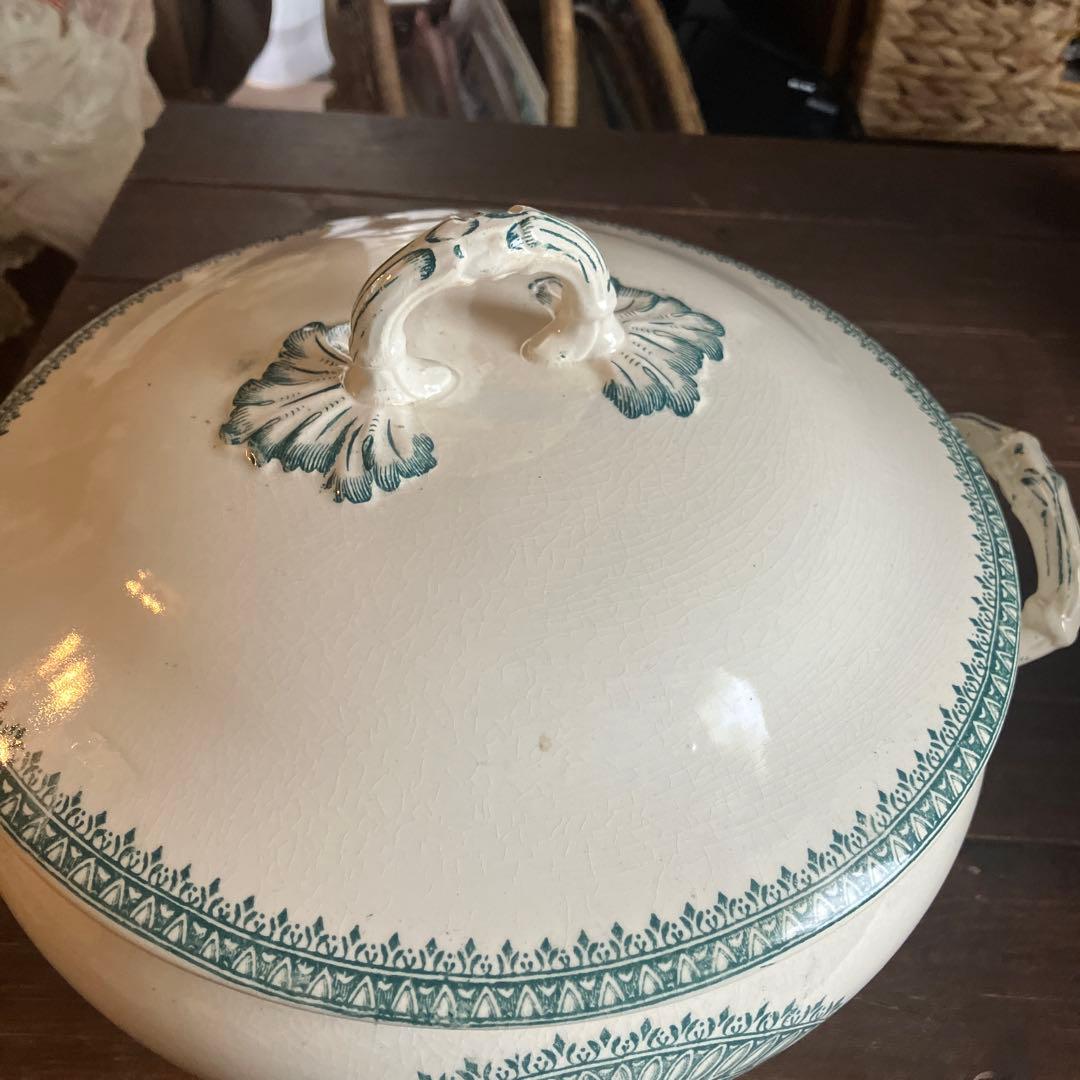 フランスアンティーククレイユエモントロースーピエール　レギュミエール