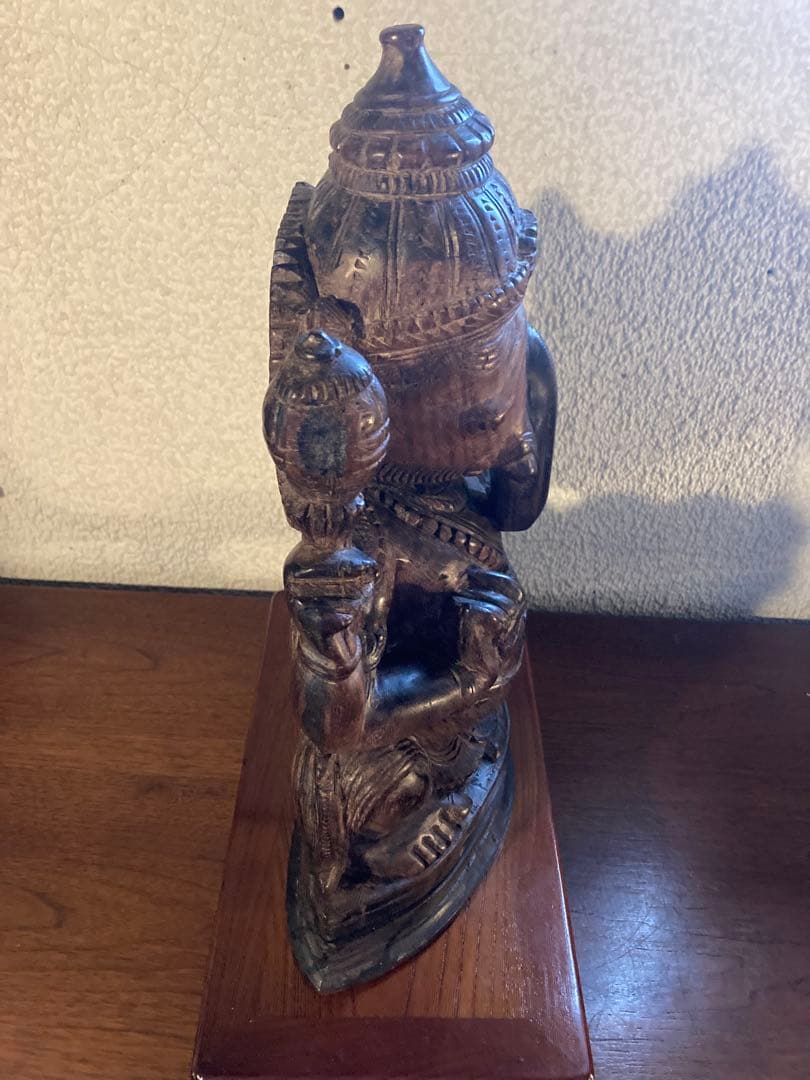 特大　威風堂々　Indiaガネーシャ木製木彫り置物　(台座付き)