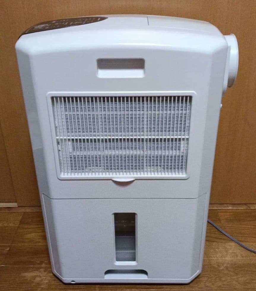 CORONA　冷風・衣類乾燥除湿機　【スポットクーラー】2021年製。