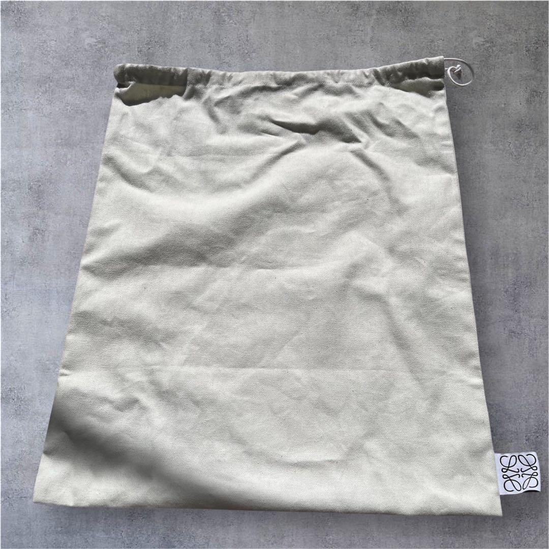 【正規品・美品】LOEWE ロエベ かごバッグ スモール（ホワイト）