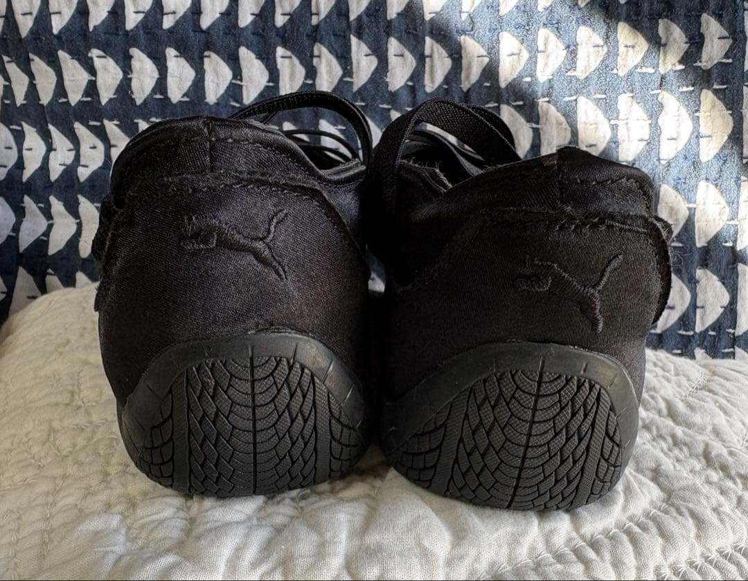 Puma スピードキャット バレエシューズ ブラックサテン