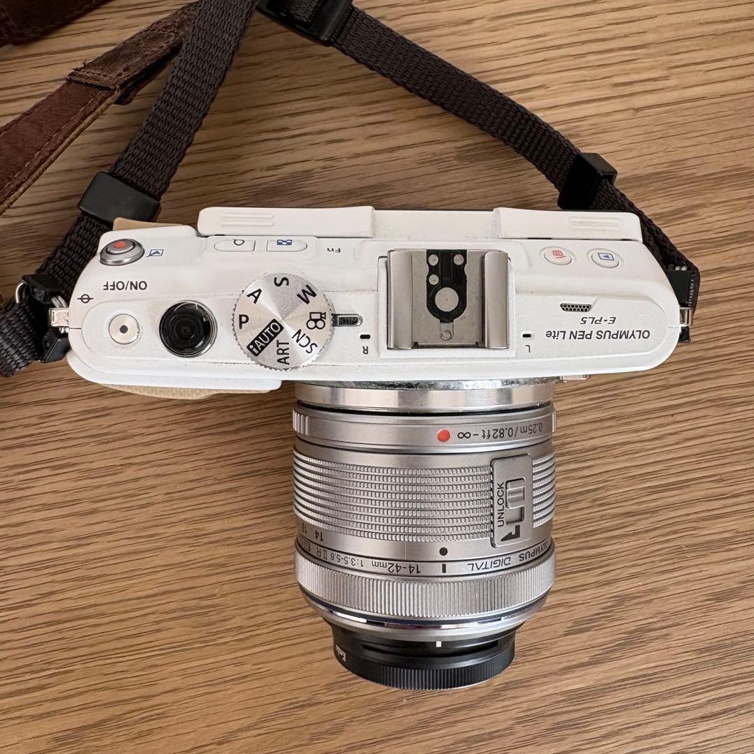 OLYMPUS オリンパス PEN E-PL5 ミラーレスカメラ