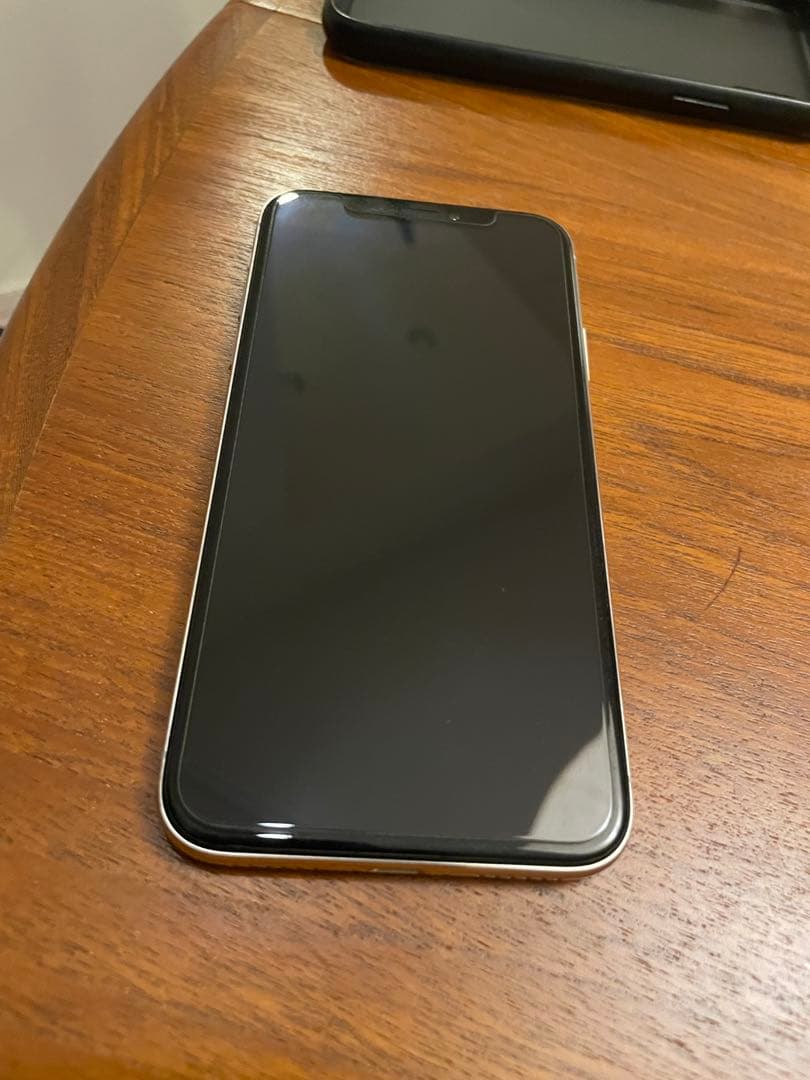 Apple iPhone X シルバー 64GB 本体