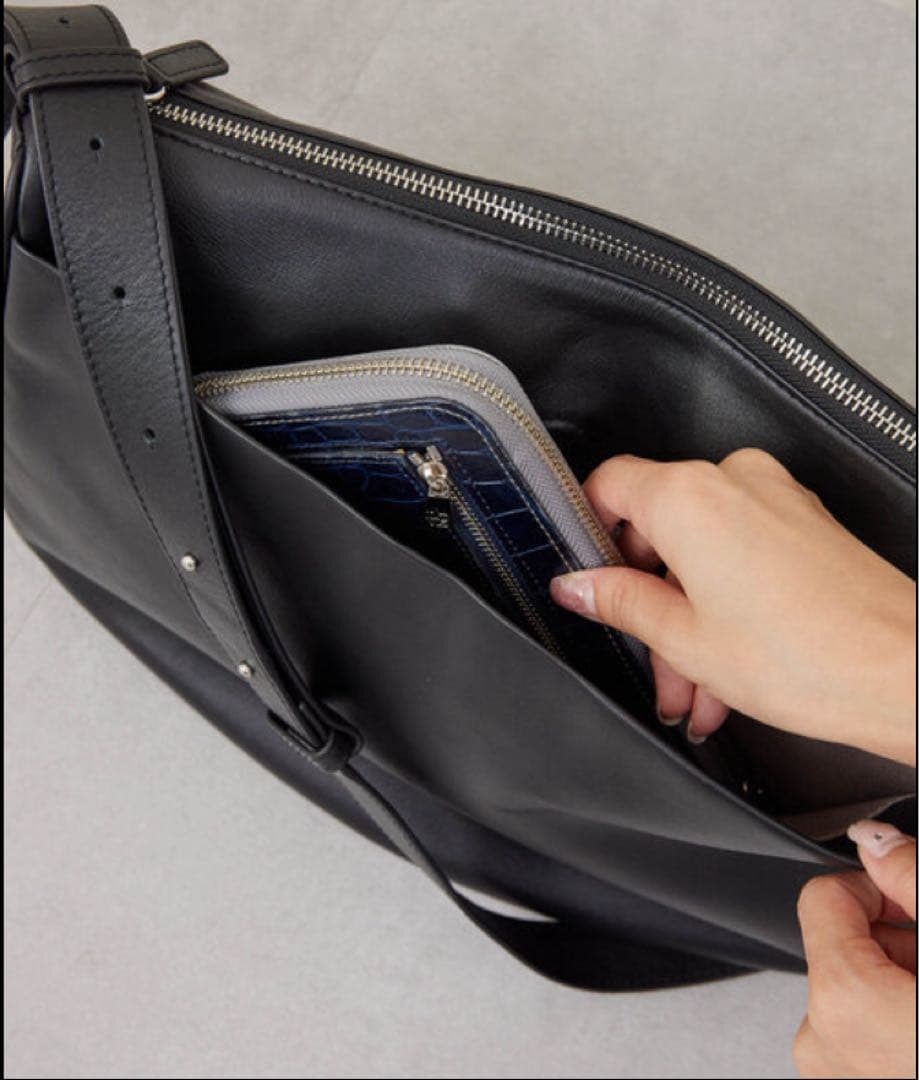 【ear PAPILLONNER】スワローマチショルダーバッグ　ブラック