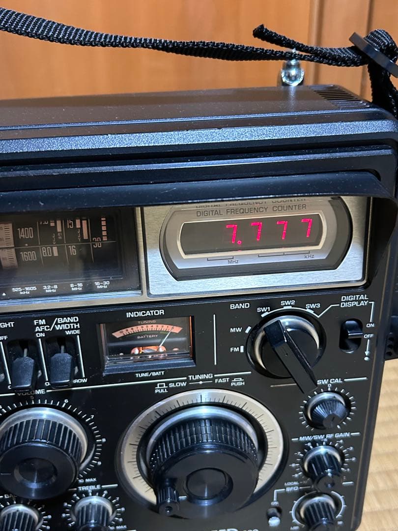 プロシード2800 ナショナル　短波ラジオ